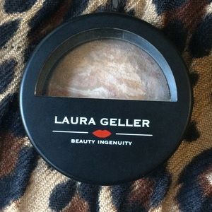 MINI Laura Geller Balance N Brighten -Fair (Light)